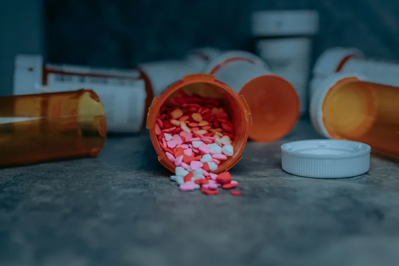 Expiration Dates on Medications: What the Label Doesn't Tell You and What the Science Actually Shows